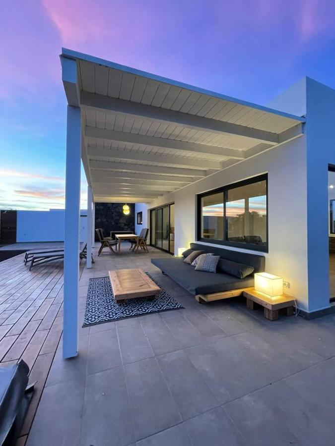 North Shore Villas Lajares, Manalari, Private Jacuzzi Luaran gambar